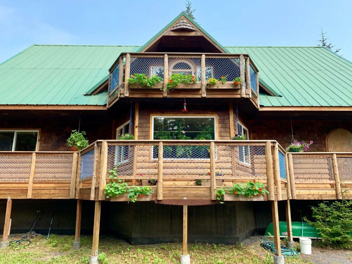 Sourdough Sunrise B&B ซูเวิร์ด ภายนอก รูปภาพ